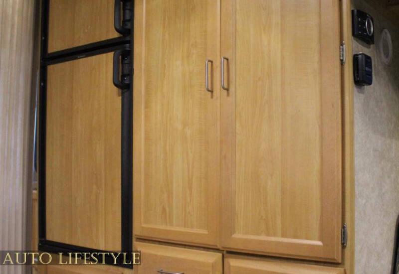 2014 Ford E-Series E-450 SD