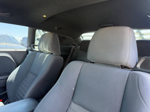 2014 Dodge Challenger SXT