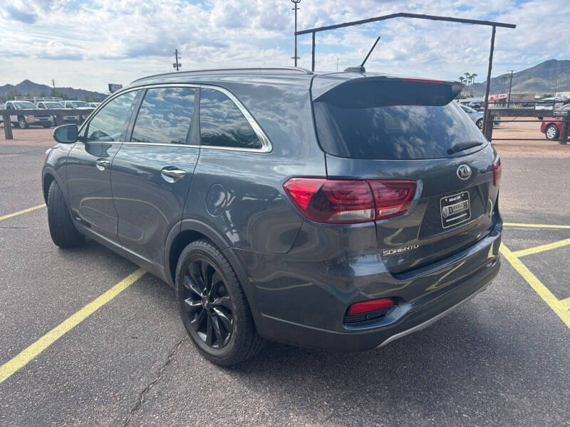 2020 Kia Sorento EX V6