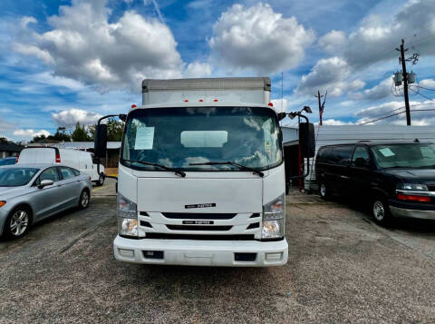 2017 Isuzu NPR for sale at GATEWAY  FINANCE  INC - GATEWAY FINANCE INC in Houston TX