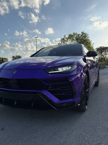 2022 Lamborghini Urus
