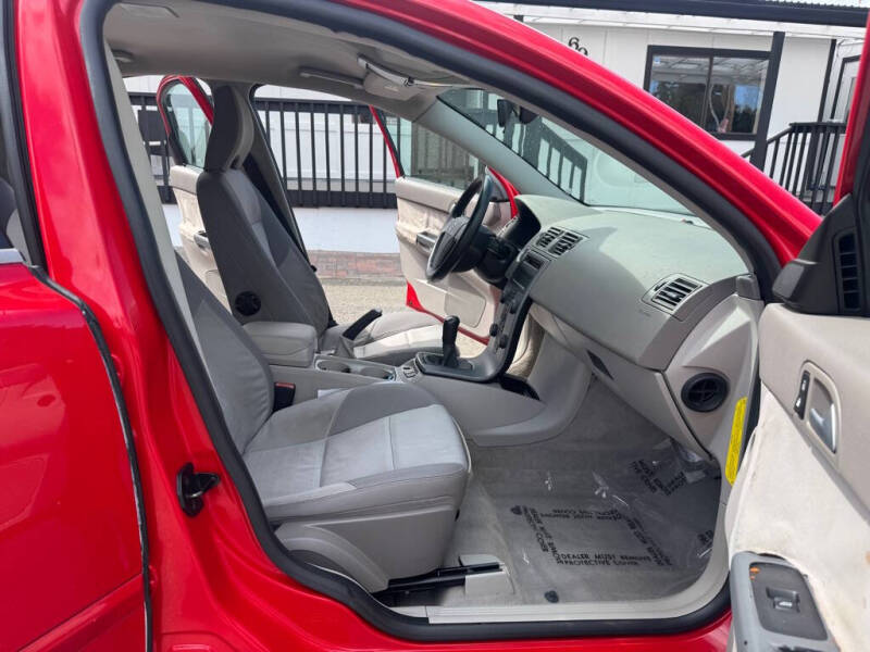 2005 Volvo S40 2.4i