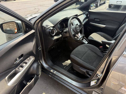 2020 Nissan Kicks SV