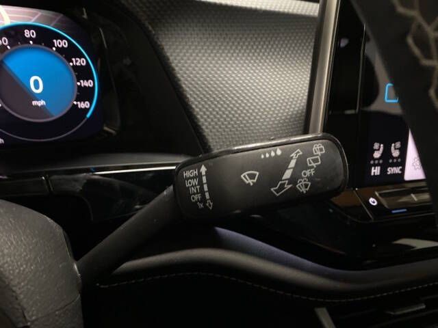 2024 Volkswagen Atlas Cross Sport SEL 4Motion