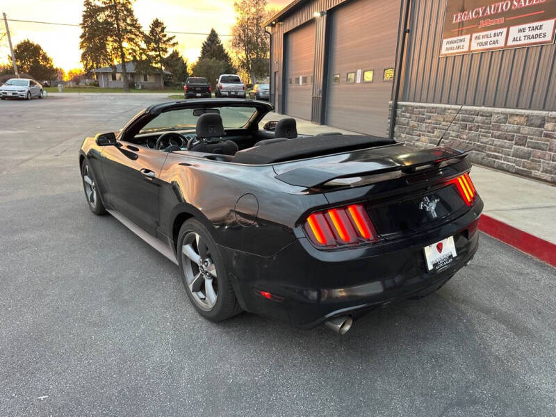 2016 Ford Mustang V6