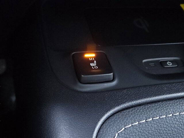 2023 Toyota Corolla Hatchback XSE