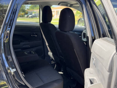 2021 Mitsubishi Outlander Sport S