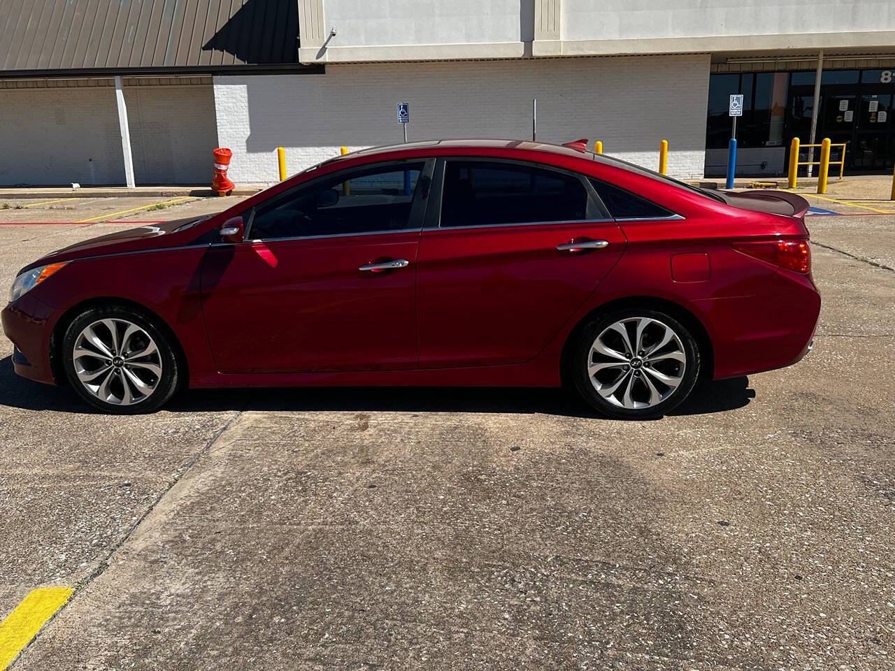 2014 Hyundai SONATA for sale at Best Value Auto Sales LLC in Lufkin, TX