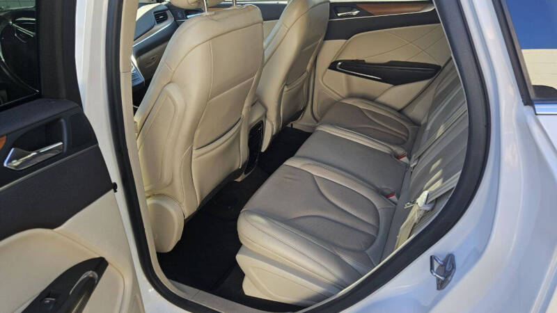 2019 Lincoln MKC Select