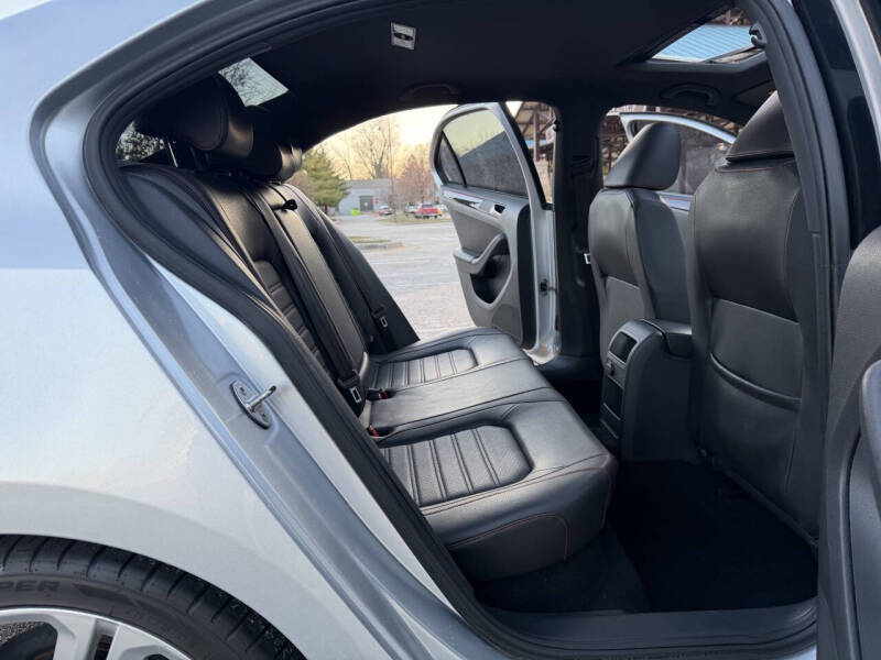 2016 Volkswagen Jetta 2.0T GLI SEL