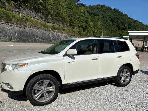 2013 Toyota Highlander for sale at Clark's Auto Sales in Hazard KY