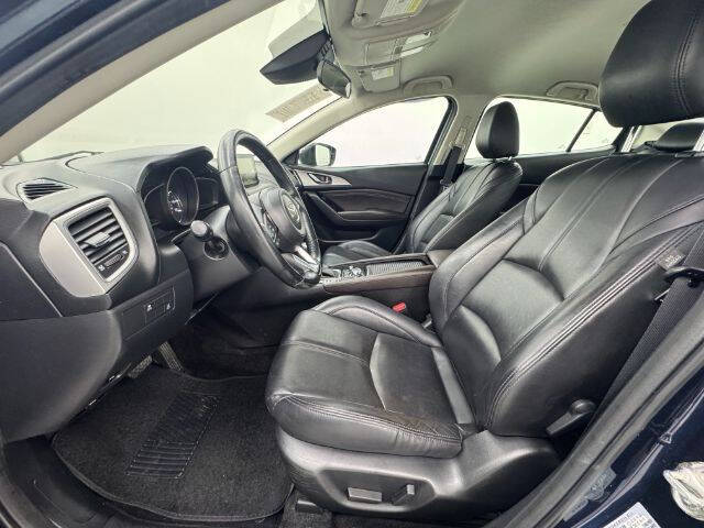 2018 Mazda MAZDA3 Touring