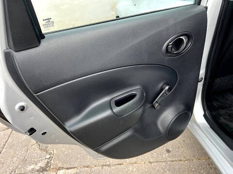 2015 Nissan Versa Note S