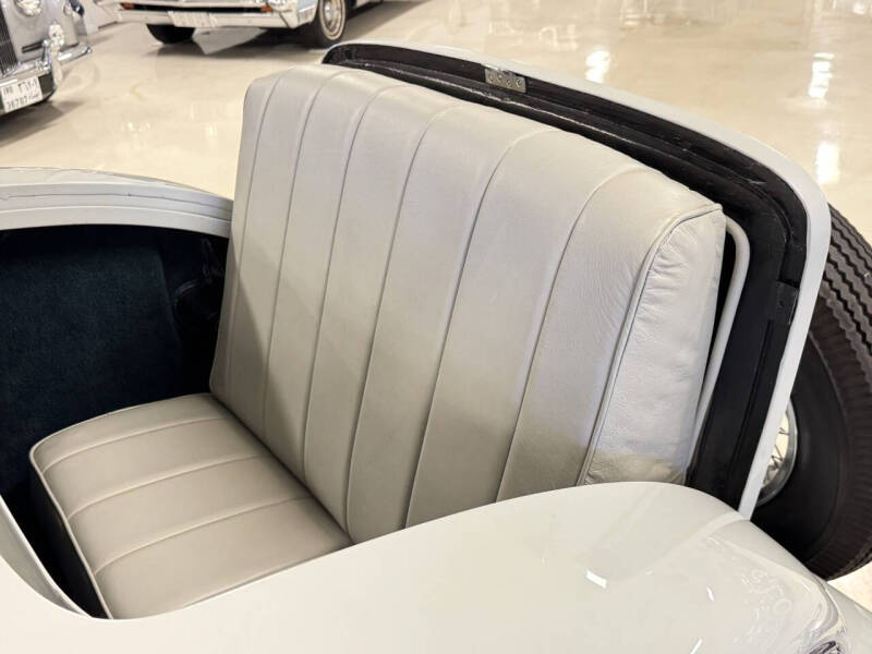 1932 Packard Deluxe 8