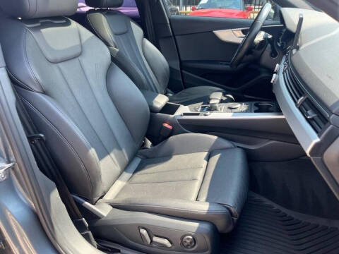 2017 Audi A4 2.0T Premium Plus