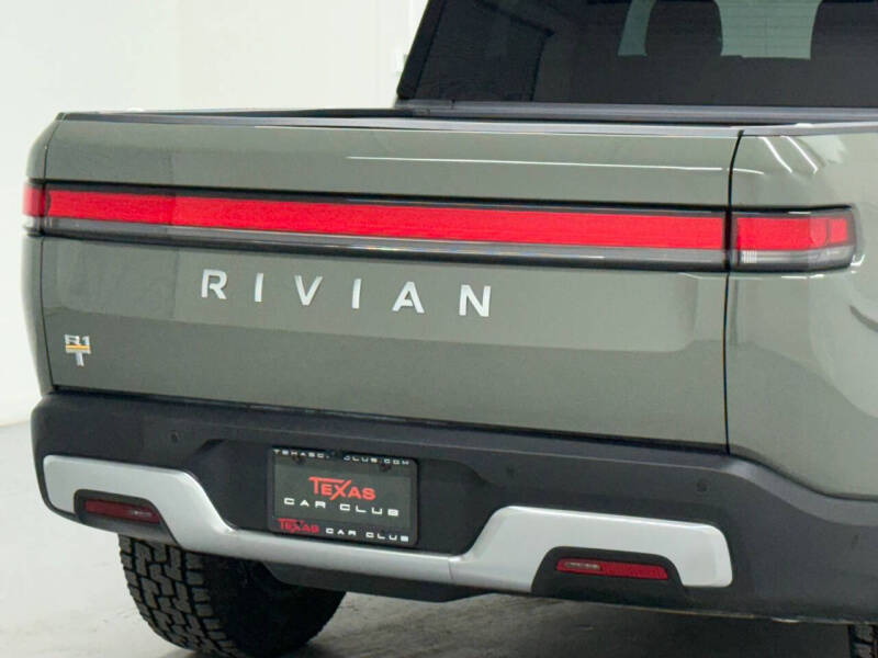 2022 Rivian R1T Launch Edition