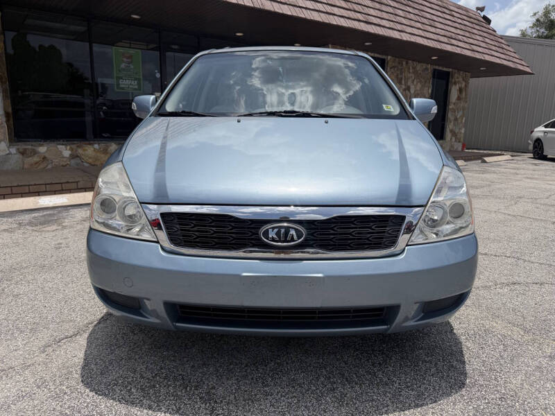 2012 Kia Sedona LX