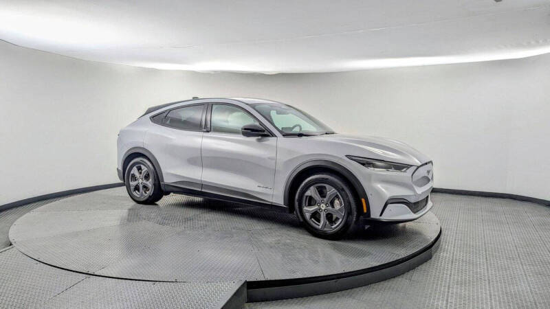 2023 Ford Mustang Mach-E Select