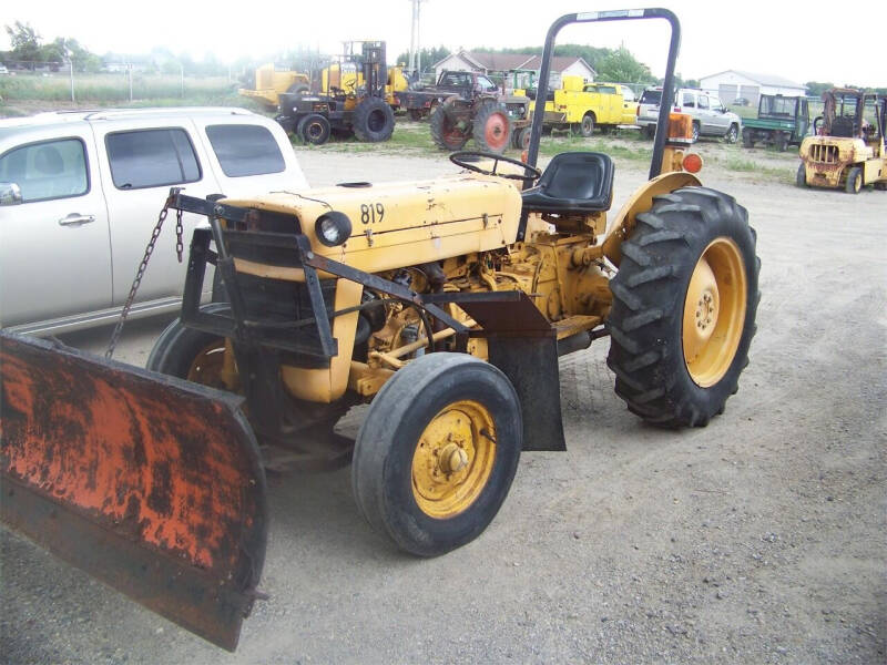 1976 Massey-Ferguson MF20