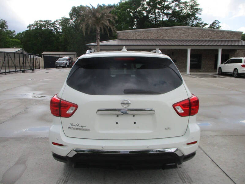 2019 Nissan Pathfinder SL