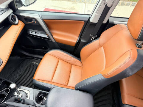 2017 Toyota RAV4 Limited