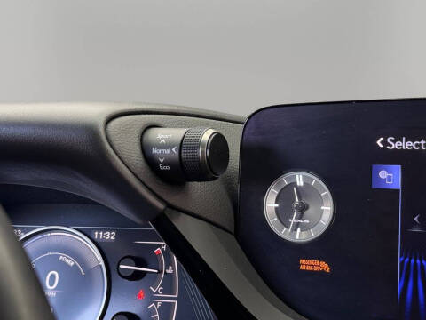 2022 Lexus ES 300h