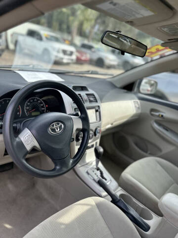 2013 Toyota Corolla LE