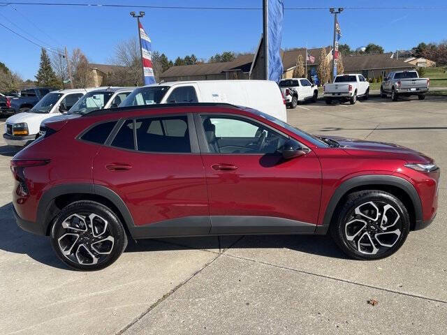 2025 Chevrolet Trax RS