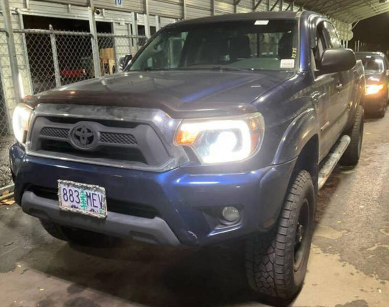 2013 Toyota Tacoma Base's photo