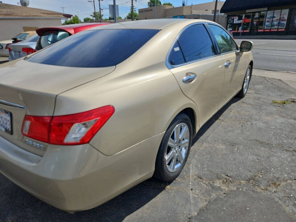 2007 Lexus ES 350 for sale at LOS ALTOS AUTOMOTRIZ LLC in Modesto, CA