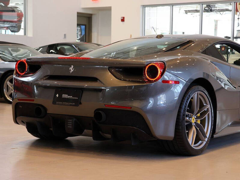 2019 Ferrari 488 GTB