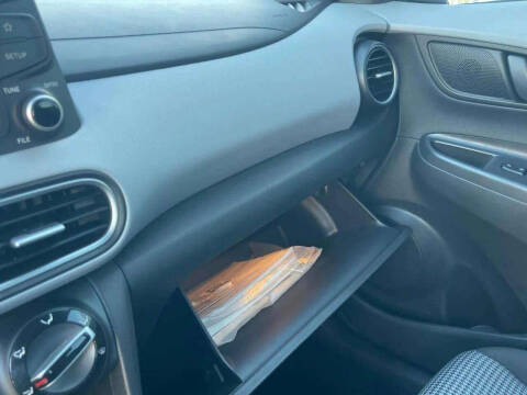 2020 Hyundai Kona SE