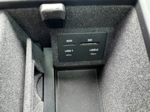 2024 Porsche Macan T