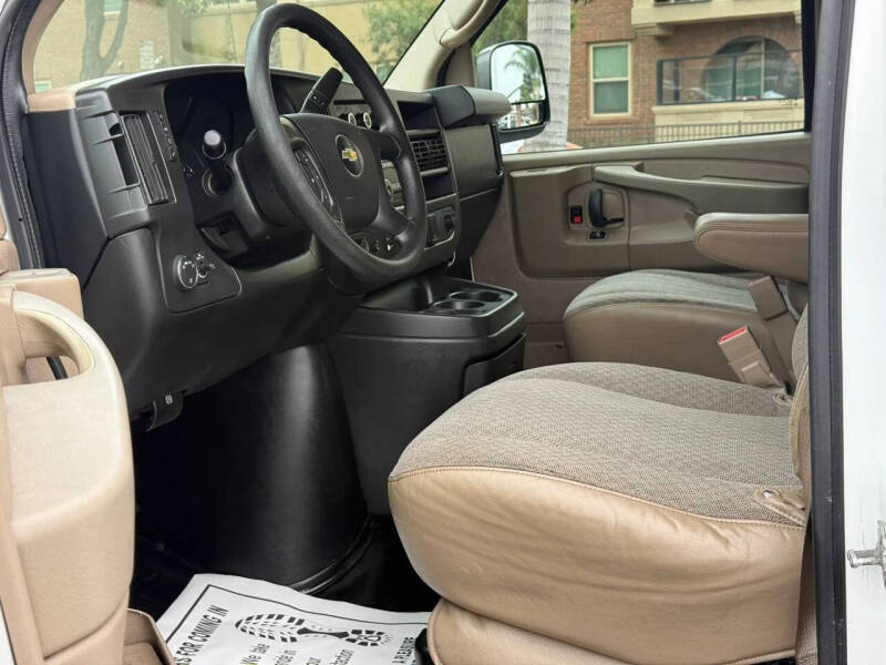 2015 Chevrolet Express 2500