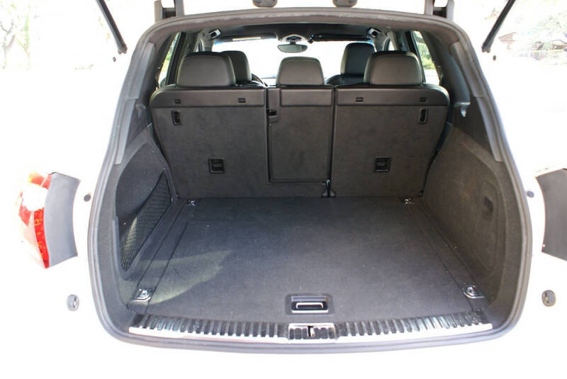 2012 Porsche Cayenne Tiptronic