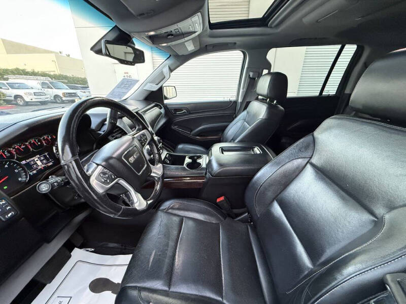 2019 GMC Yukon XL SLT