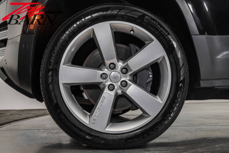 2024 Land Rover Defender 110 V8 P500 SE