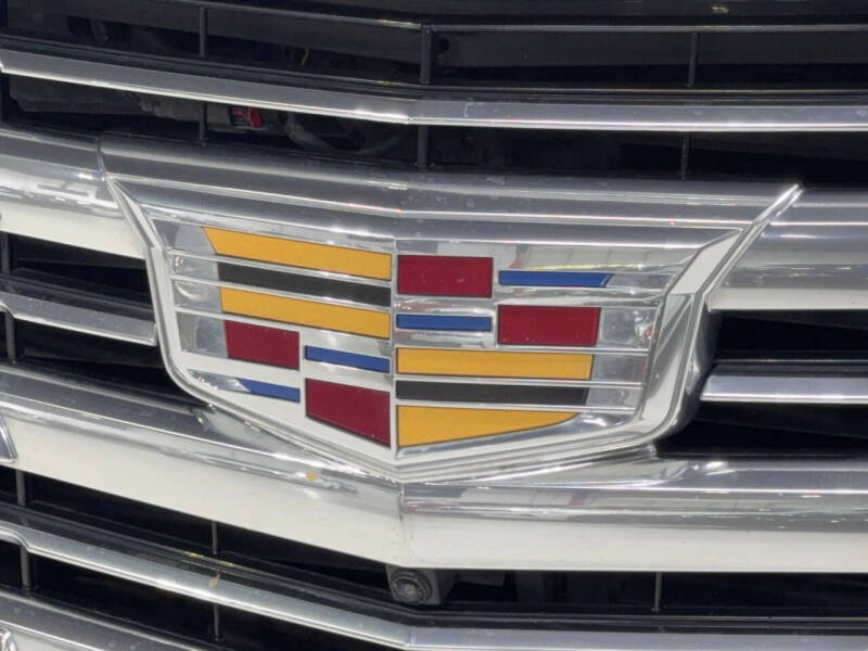 2019 Cadillac Escalade Platinum