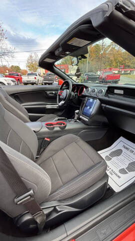 2016 Ford Mustang V6