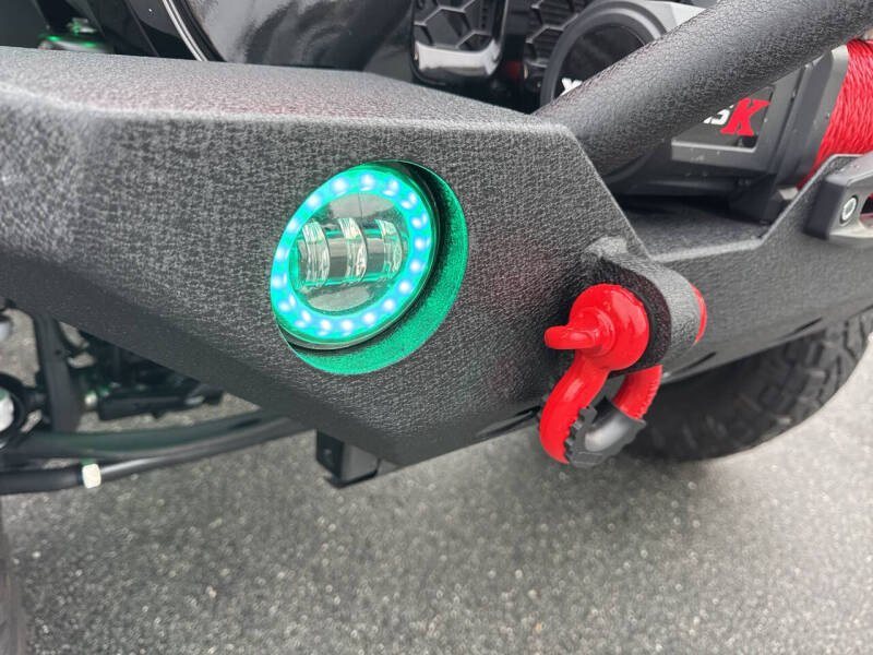 2021 Jeep Gladiator Willys