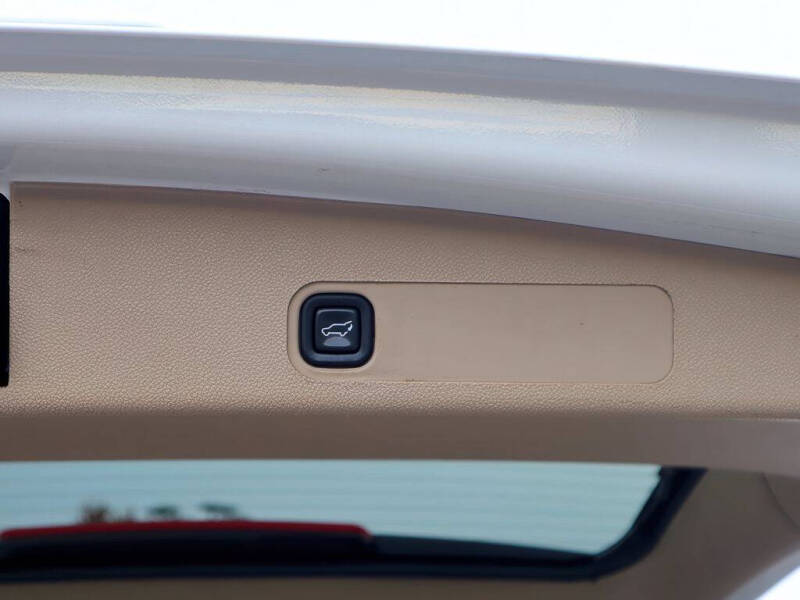 2011 GMC Yukon Denali