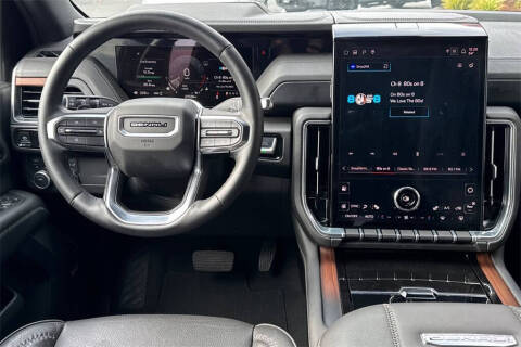 2025 GMC Yukon Denali