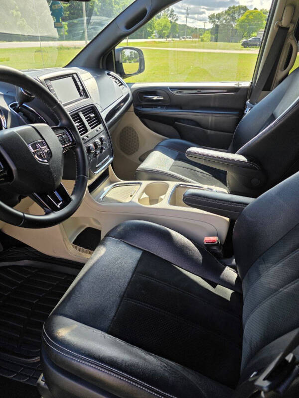 2017 Dodge Grand Caravan SXT