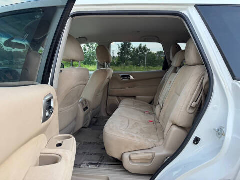 2014 Nissan Pathfinder SV