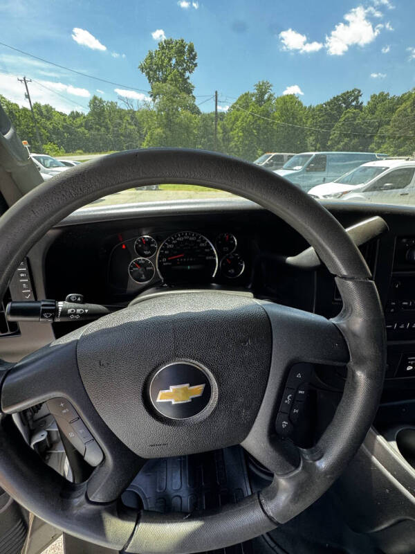 2020 Chevrolet Express 2500