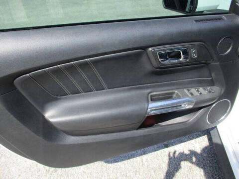 2016 Ford Mustang EcoBoost Premium