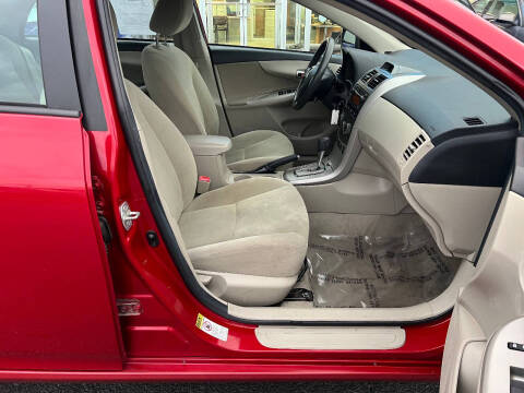 2012 Toyota Corolla LE