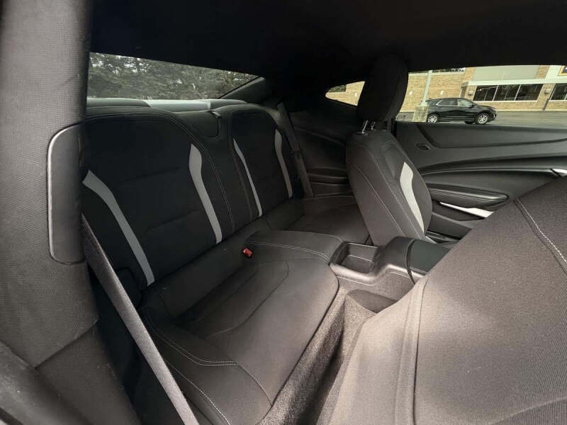 2021 Chevrolet Camaro LT1