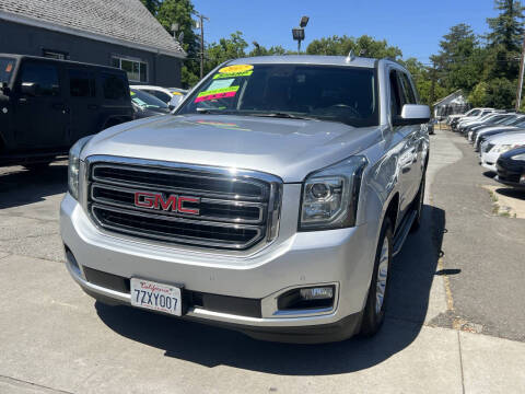 2017 GMC Yukon SLT