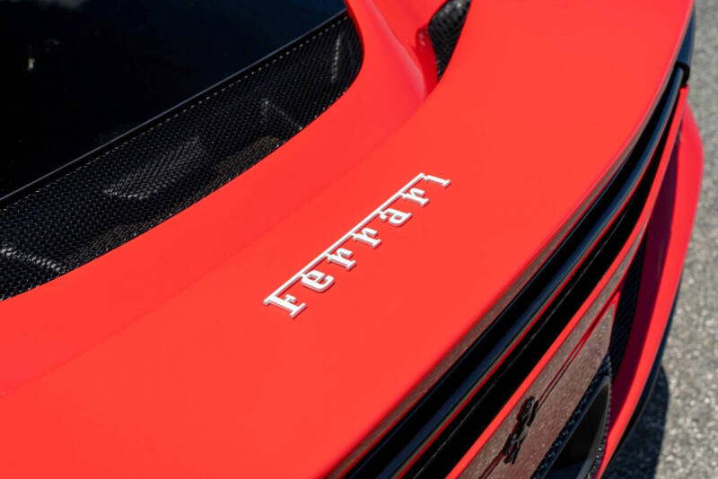 2024 Ferrari 296 GTS